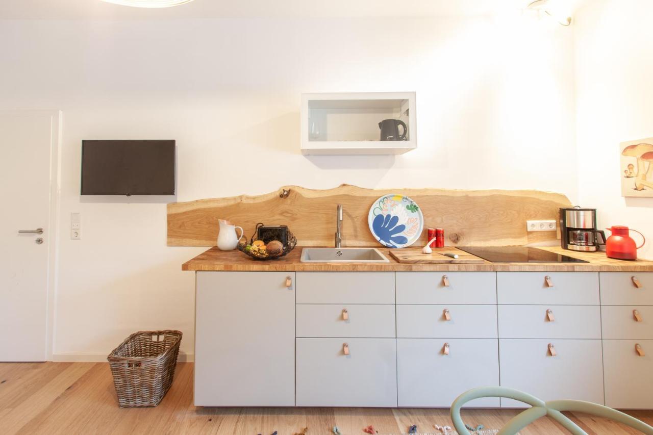 Juliusliving - Modernes Wohnen An Der Juliuspromenade Appartement Würzburg Buitenkant foto