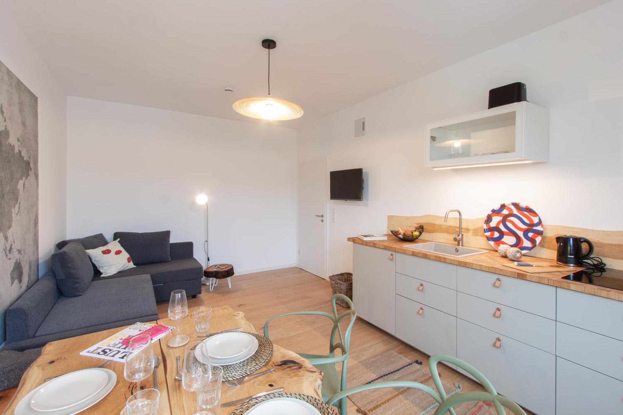 Juliusliving - Modernes Wohnen An Der Juliuspromenade Appartement Würzburg Buitenkant foto